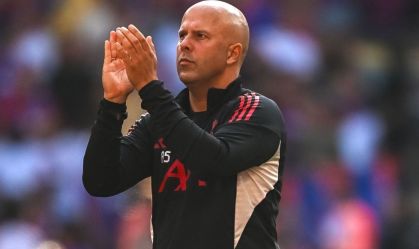 Liverpool: Slot admite superioridade do Crystal Palace e cobra aprendizado