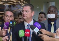 Bolsonaristas ocupam plenários e prometem revezamento até de madrugada