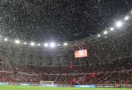 Inter investiga "chuva" de papel picado antes de jogo com Flamengo