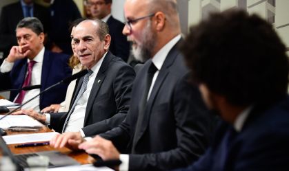 Comissão do Senado aprova indicados para o comando da ANS e Anvisa