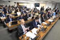 Adultização: CCJ do Senado aprova ouvir big techs sobre denúncias