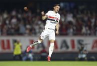 Libertadores: Cédric comenta pênalti decisivo que classificou o São Paulo
