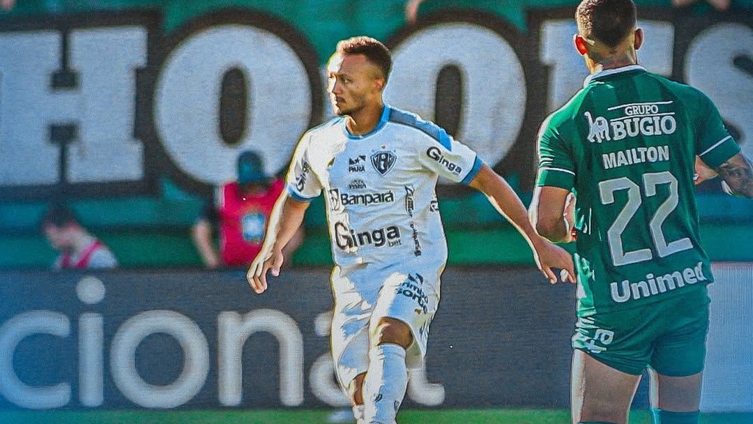 Lance de Chapecoense x Paysandu pela Série B