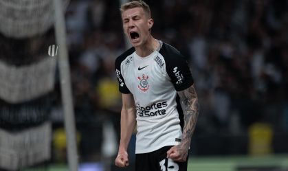 Charles durante jogo do Corinthians