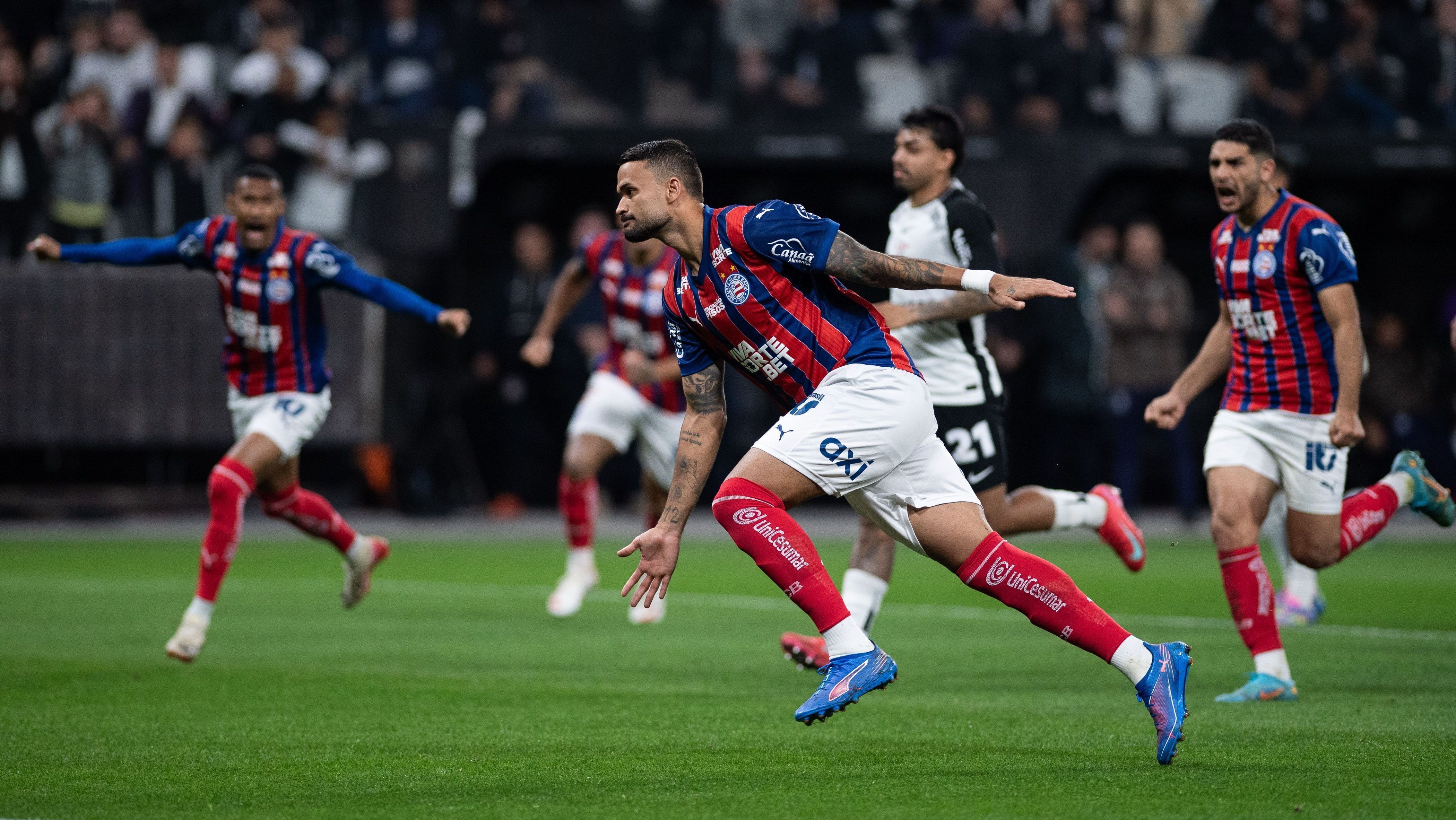Bahia vence Corinthians pelo Brasileirão