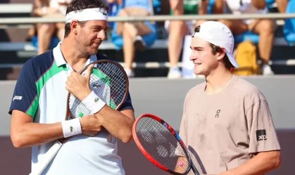 Del Potro e João Fonseca durante conversa