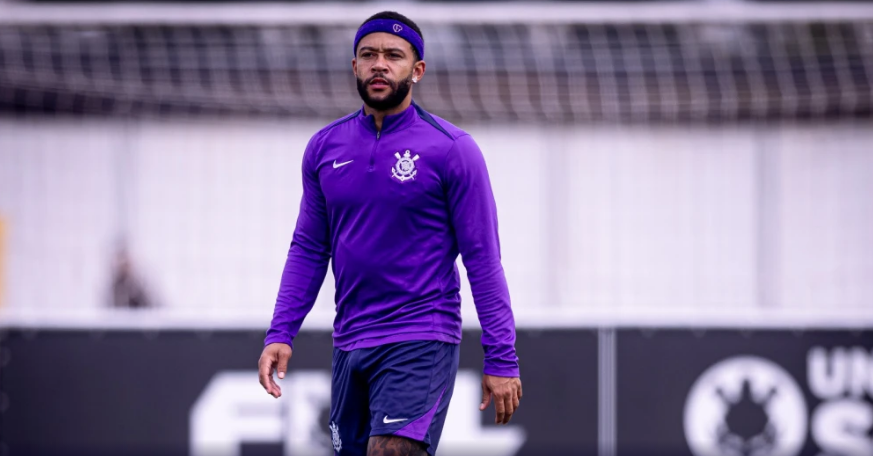 Depay viajou com o Corinthians para partida da Copa do Brasil