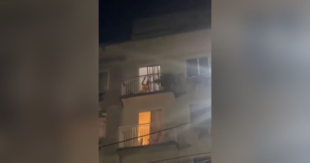 Mulher é morta a marretadas em varanda de apartamento na Bahia | CNN Brasil