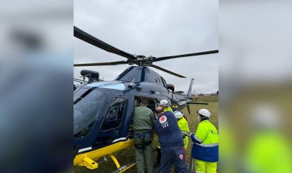 Criança cai de caminhão em movimento e resgate é feito de helicóptero no PR