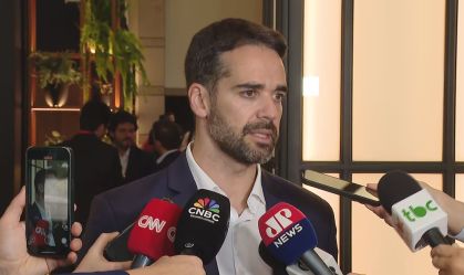 Eduardo Leite sobre tarifaço: Não interessa achar o culpado, mas resolver