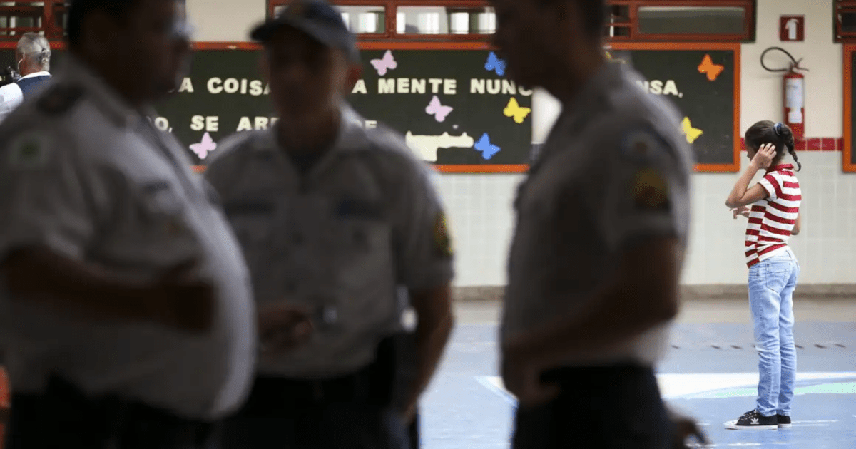 O que são escolas cívico-militares, criticadas por Lula?