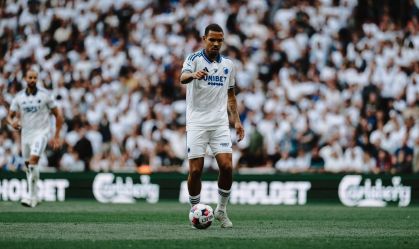 Gabriel Pereira durante partida pelo Copenhagen