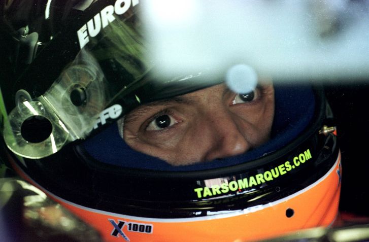 27 de julho de 2001: Piloto brasileiro Tarso Marques, da Minardi europeia, durante o primeiro treino para o Grande Prêmio da Alemanha em Hockenheim, Alemanha. • Clive Mason/ALLSPORT