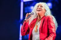 Grammy 2026: Maria Bethânia se torna a 1ª cantora da MPB a levar prêmio