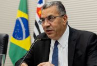 Ultrafarma: líder do governo Tarcísio adia convocação de secretário de SP