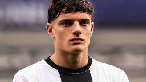 Giovanni Leoni, novo reforço do Liverpool