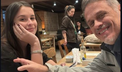 Astro de "A Viagem", Guilherme Fontes posta registro raro com filha