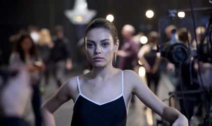 Mila Kunis relembra preparo para "Cisne Negro": "Pouca comida"