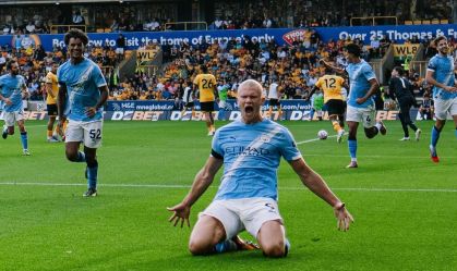 Com dois de Haaland, Manchester City goleia em estreia da Premier League