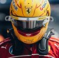 Lewis Hamilton se diz "inútil" e sugere que Ferrari troque de piloto