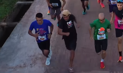 Homem embriagado não é o único a correr de chinelo: relembre outros casos