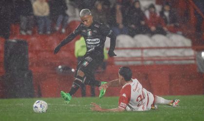 Sul-Americana: Once Caldas volta a vencer Huracán e está nas quartas