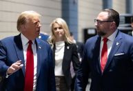 Conselheiro de Trump diz que não vai "desistir até Moraes ser preso"