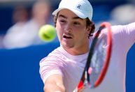 João Fonseca vence chinês na estreia e avança no Cincinnati Open