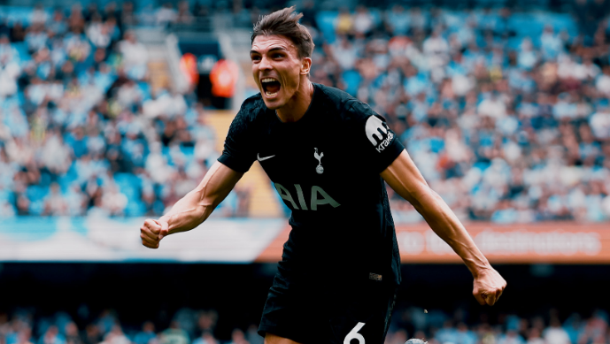 João Palhinha marcou gol do Tottenham