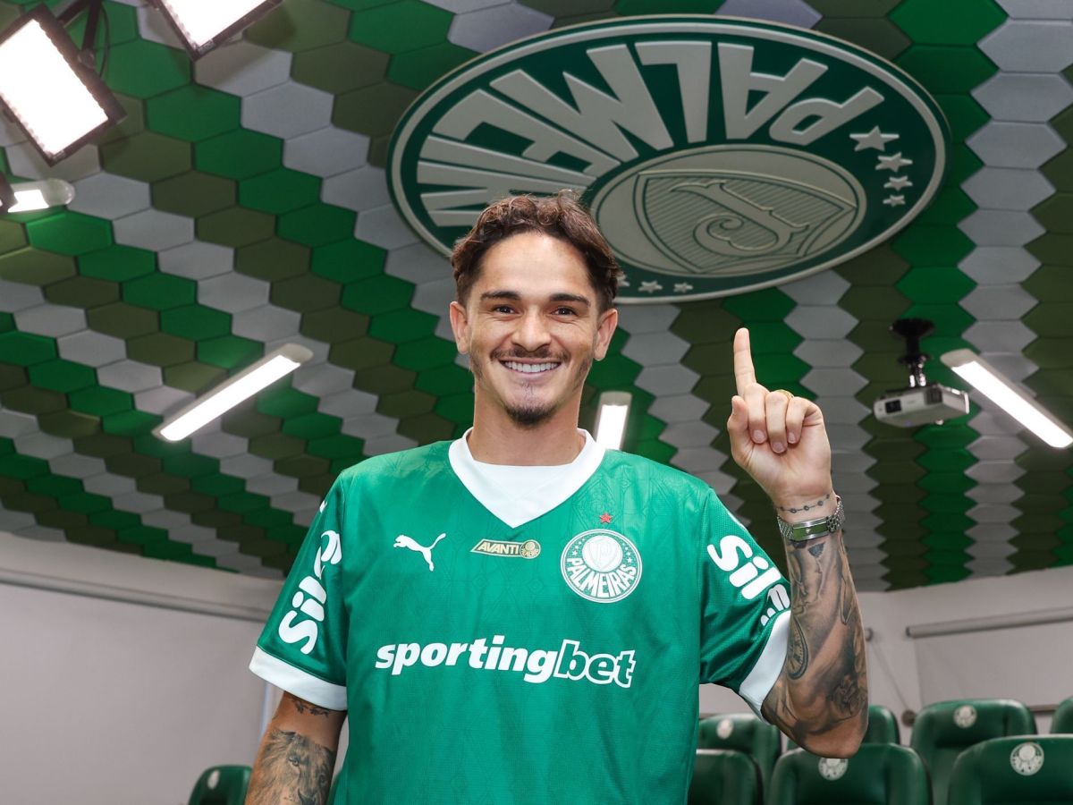 BAITA CONTRATAÇÃO! Khellven ganha espaço no Palmeiras e se firma como titular da lateral direita