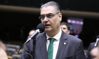 Deputado Lafayette de Andrada é cotado para relatar PL da Anistia