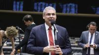 Lindbergh sobre anistia: "Não acreditamos em pacificação com esse pessoal"