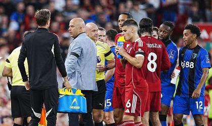 Premier League tem caso de racismo de torcedor do Liverpool em estreia