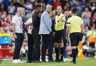 Técnico do Liverpool repudia racismo em Anfield: “Não pode acontecer aqui”