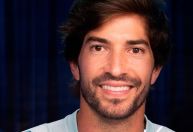 Lucas Silva exalta Cruzeiro Feminino e projeta clássico com Atlético-MG