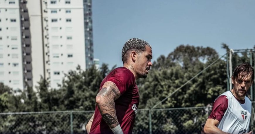 Luciano em treino do São Paulo