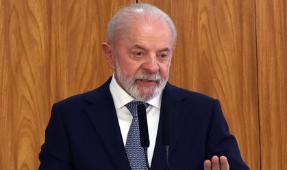 Lula e Hugo Motta têm reunião fora da agenda no Alvorada