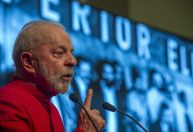 Lula cobra PT para empenho na eleição de maioria dos senadores em 2026