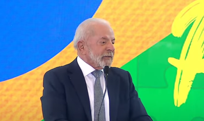 Lula diz que salário de R$ 46 mil como presidente "não é muito"