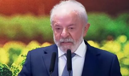 Lula diz que vai ficar cada vez mais "esquerdista e socialista"