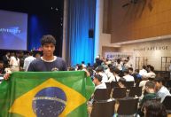 Aluno de escola pública de MG conquista ouro em Matemática nos EUA