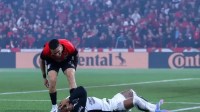 Corinthians: Matheuzinho sente lesão e preocupa para jogo contra Palmeiras