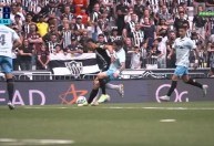 Villasanti chora ao deixar gramado da Arena MRV em Atlético-MG x Grêmio
