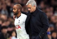 Mourinho rasga elogios a Lucas Moura e descarta volta do jogador à Europa