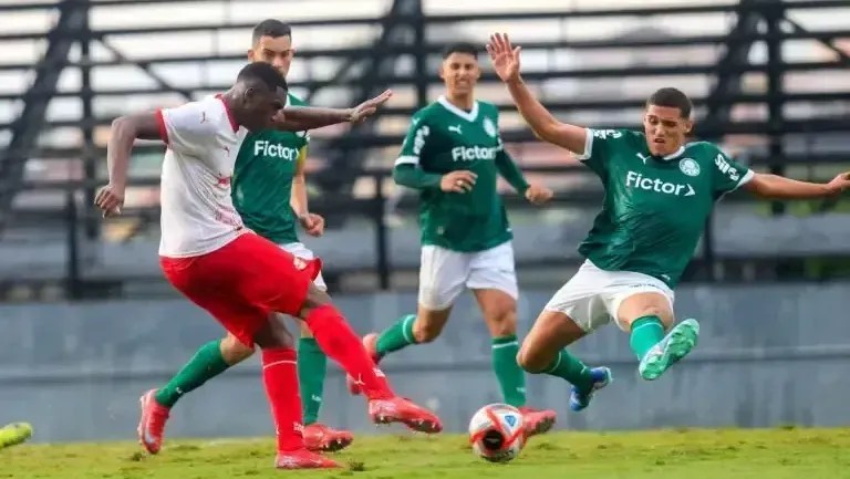 Palmeiras e Bragantino decidem Brasileirão Sub-20