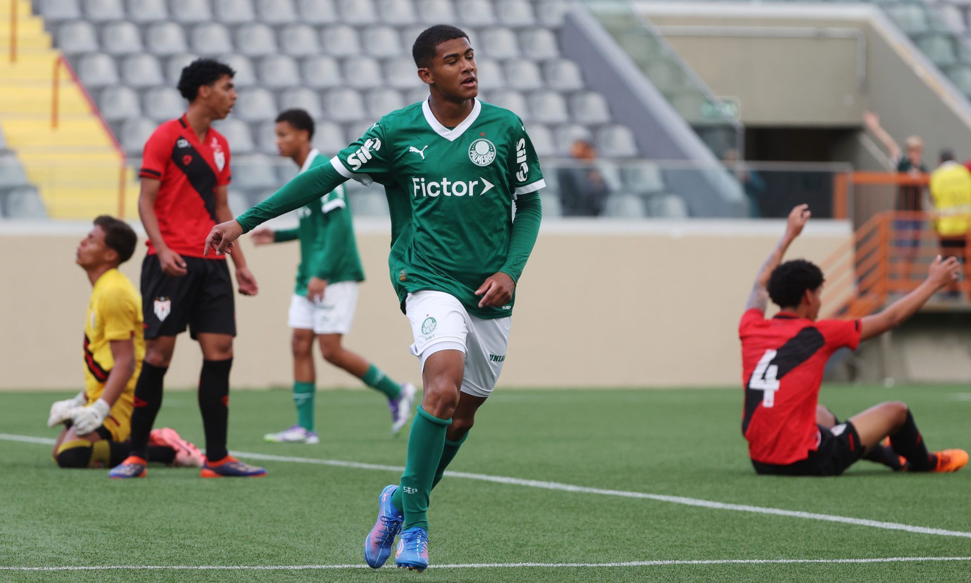 Palmeiras goleia por 9 a 0 o Atlético-GO no sub-17