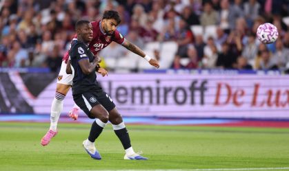 Estêvão erra, e Paquetá marca golaço em West Ham x Chelsea; veja vídeo