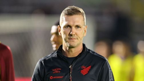 Paulo Turra durante passagem pelo Athletico-PR