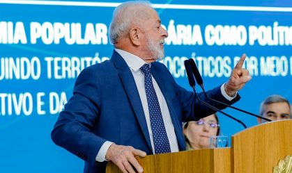 Lula critica postura dos EUA e afirma: “Não tem ninguém para negociar”