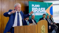 Lula convoca reunião ministerial para discutir tarifaço e alinhar discurso